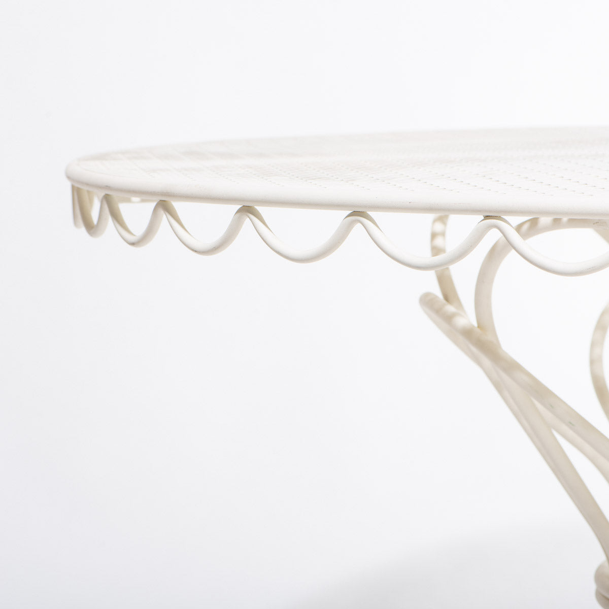 Business & Pleasure Al Fresco/Outdoor Dining Table