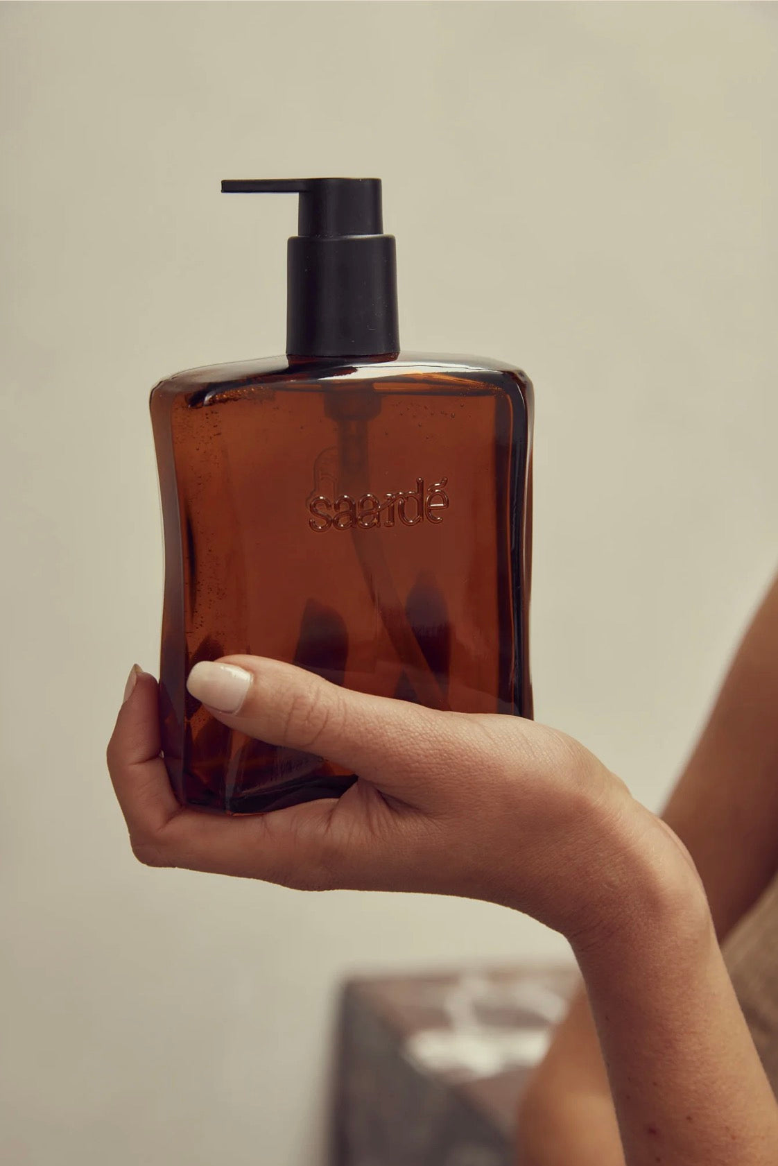 Saarde Hand and Body Wash | Byakudan | 300ml