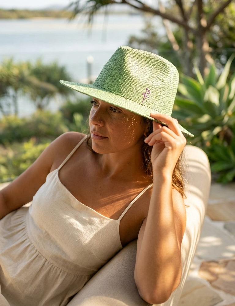 Paja_Green_hat_3.jpg