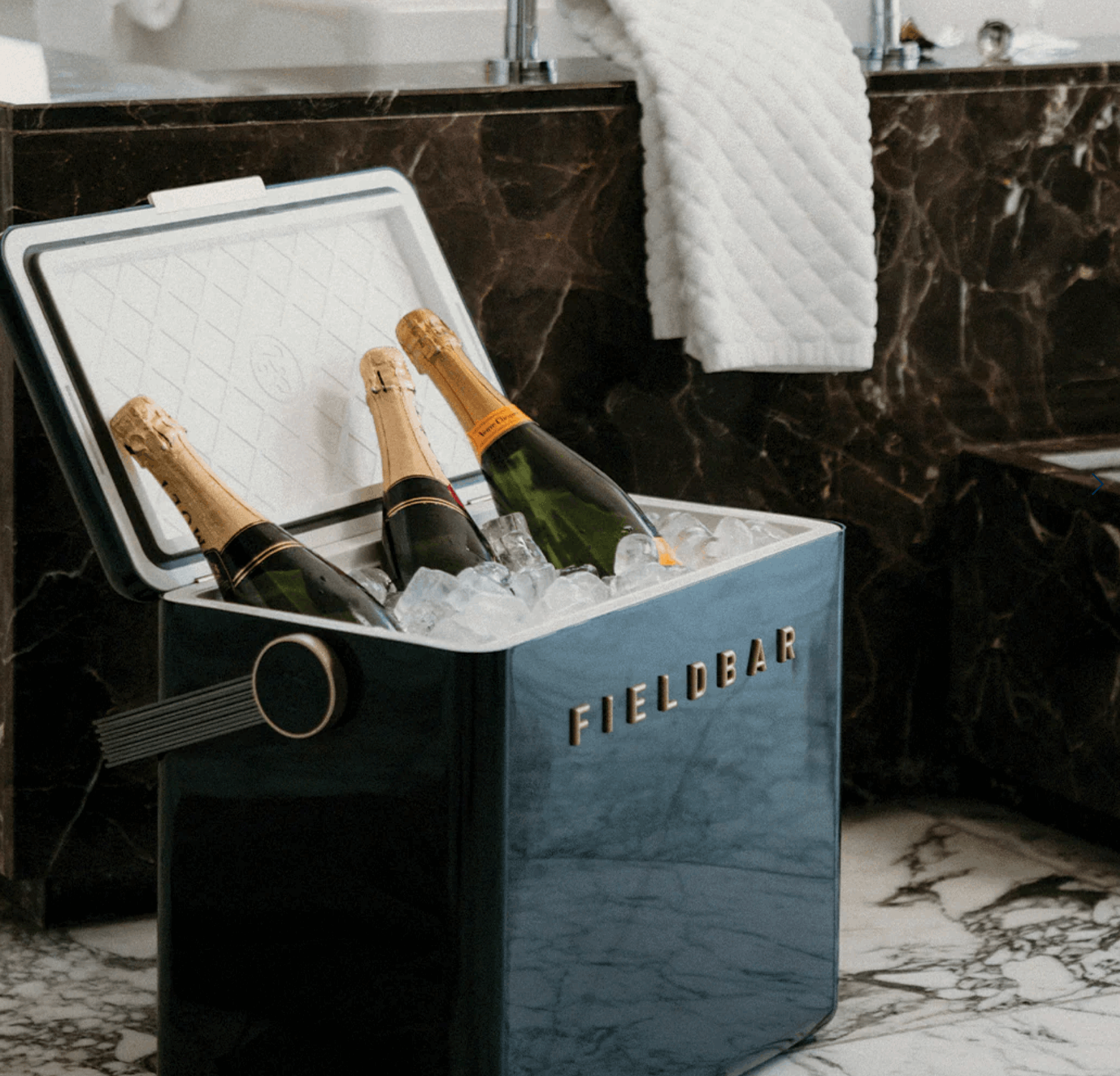 Fieldbar Gin Trunk