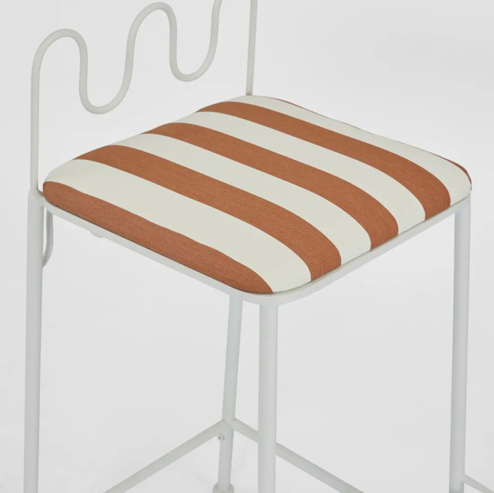 Wira Barstool Outdoor Iron Terracotta/White Stripe Cushion