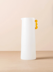 Saarde Kairos Carafe | Opaque White