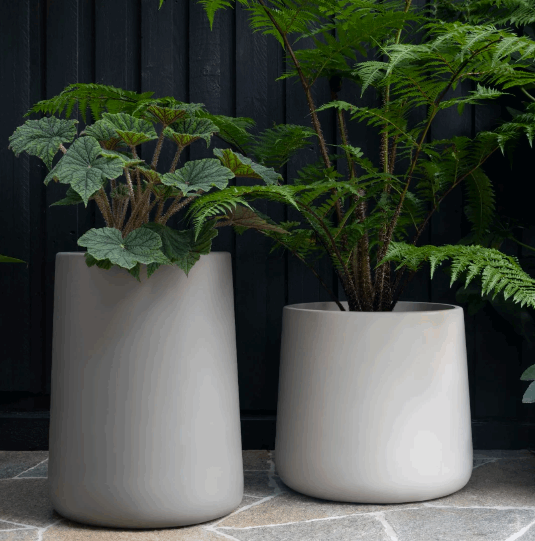 Hibernate Outdoors 87 Degrees U Jar — Stone - 300x600mm