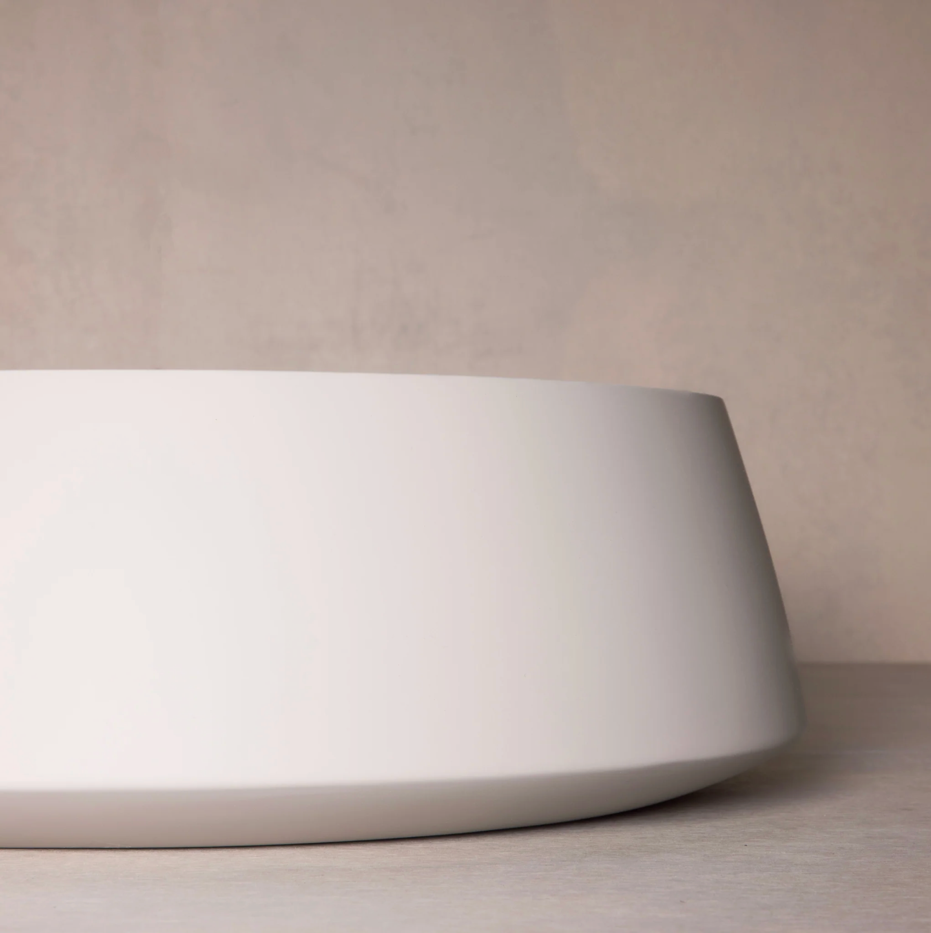 Hibernate Outdoors 80 Degrees Low Bowl Salt - 150H x 470mm