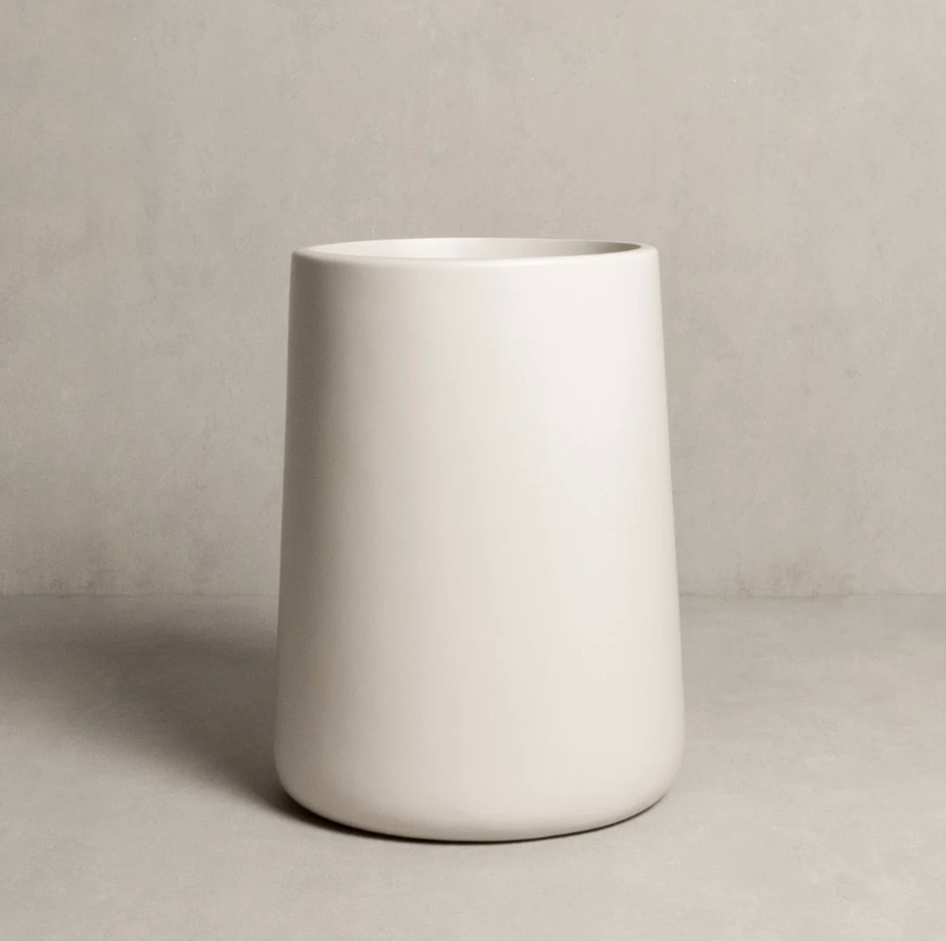 Hibernate 87 Degrees U Jar Stone - 500x650mm