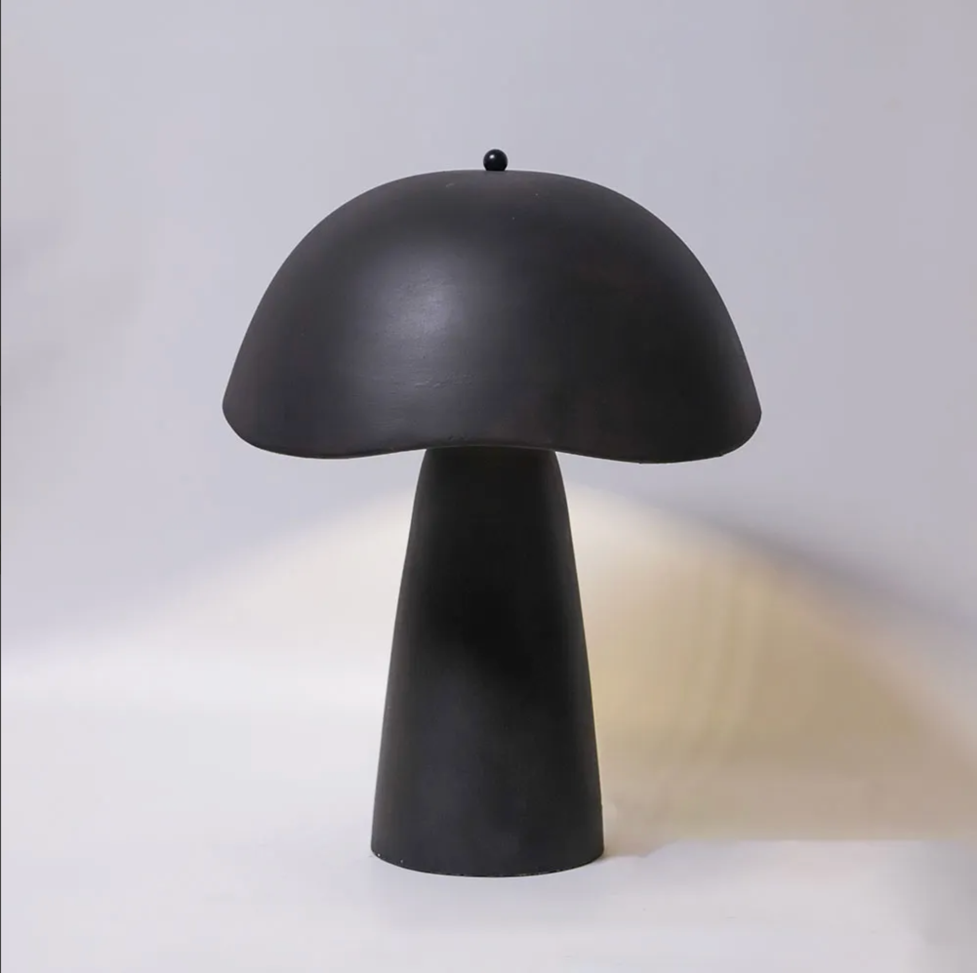 Mushroom Table Lamp - Black