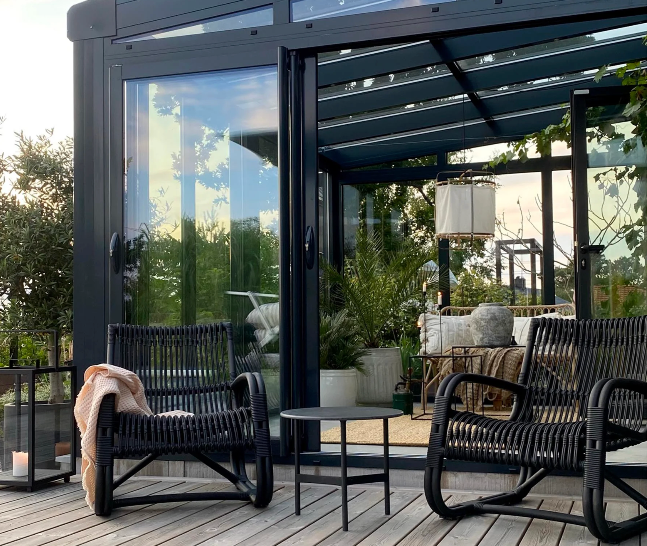Curve Lounge Chair - Cane-line