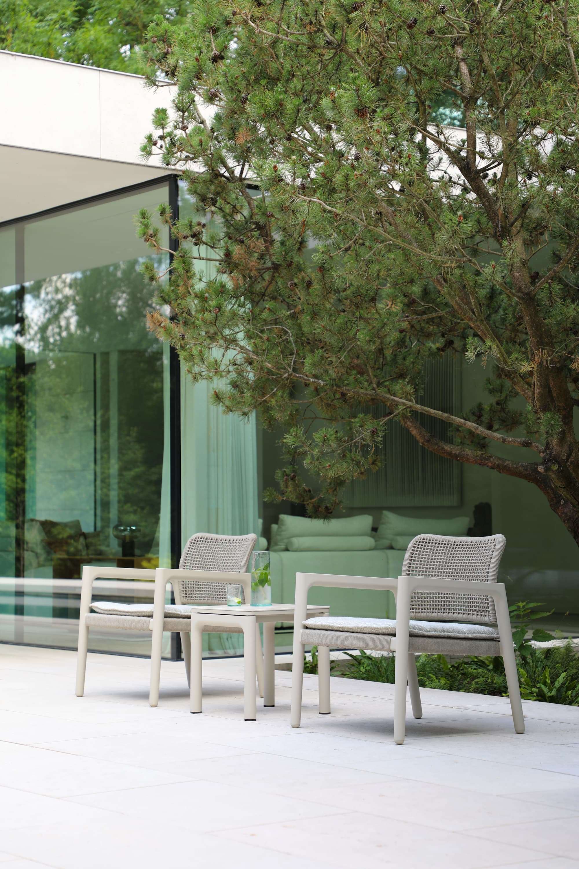 Tolo Outdoor Side Table – Aluminium & Ceramic | Poolside & Coastal Living