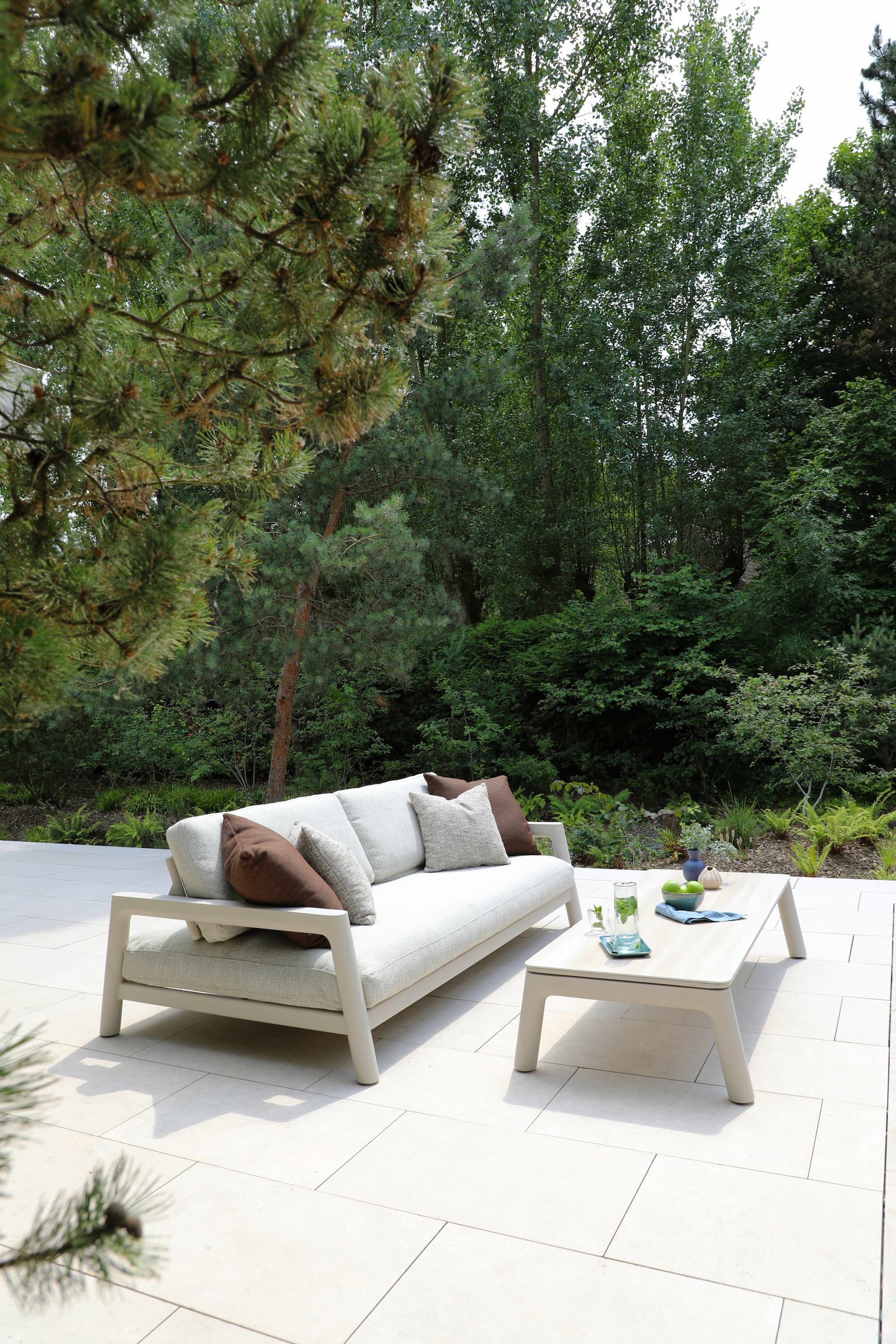 PEBL - Tolo 3 Seater Outdoor Sofa/Daybed - Aluminium