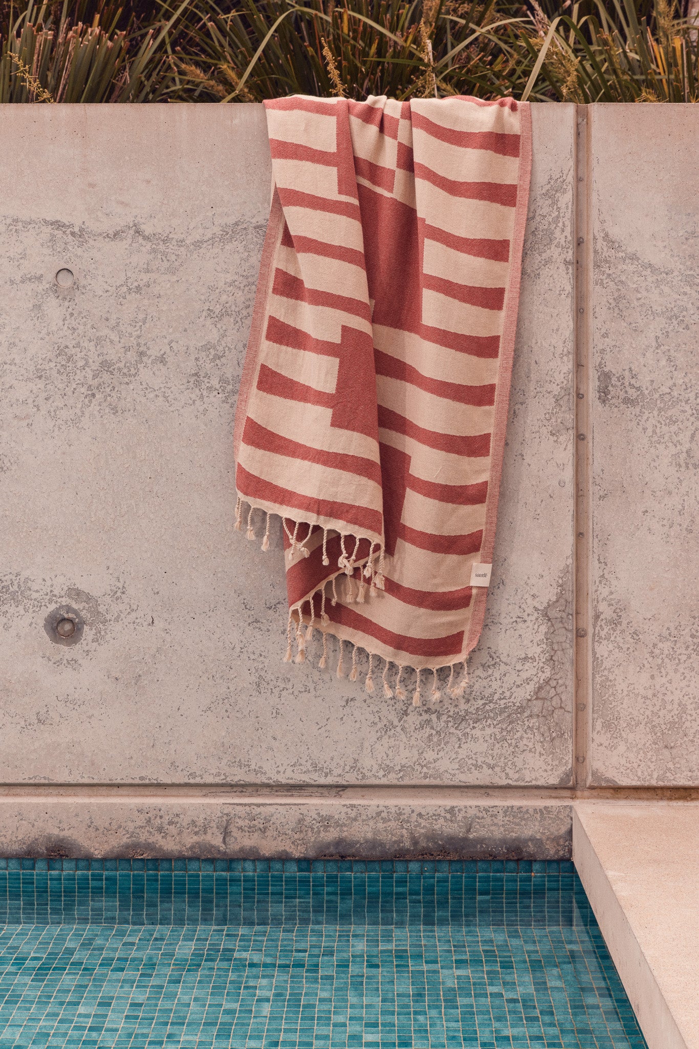 Saarde Totem Turkish Beach Towel | Burgundy