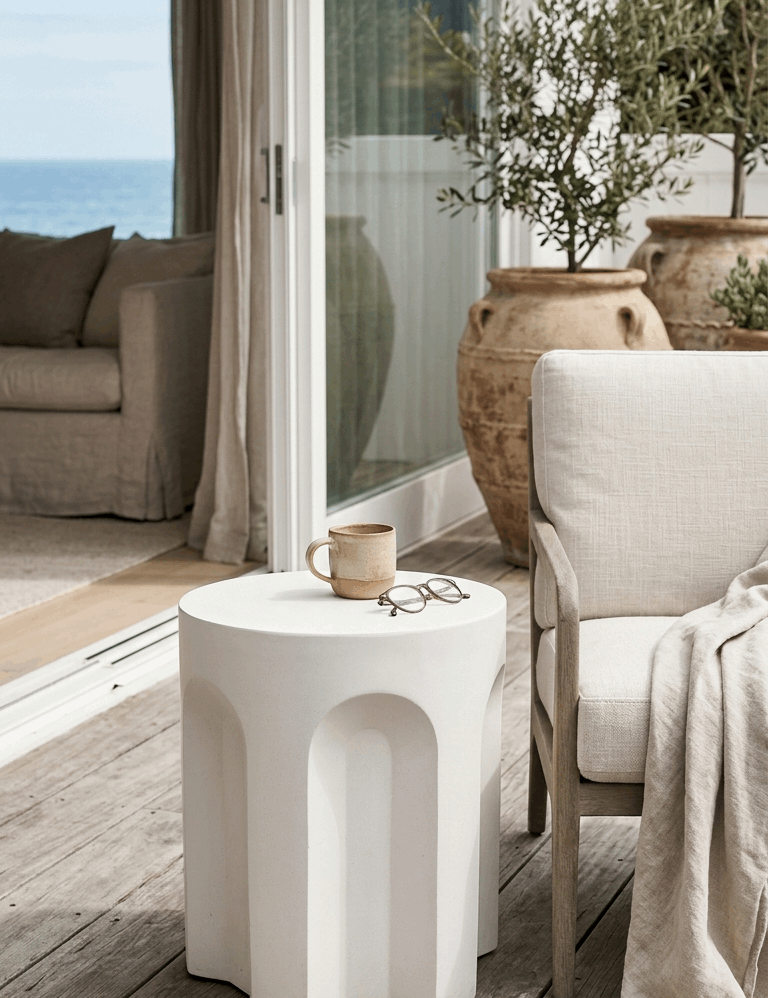 Sculptural Concrete Side Table – White