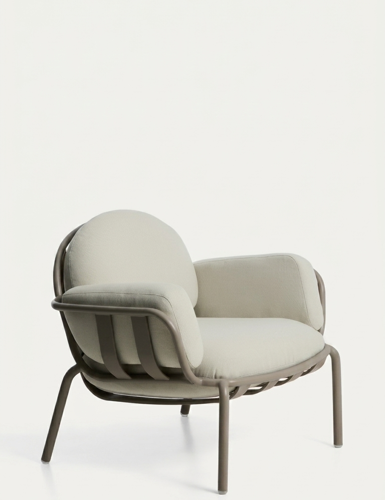 pomelli_photoshoot_image_9_16_0625_6.png