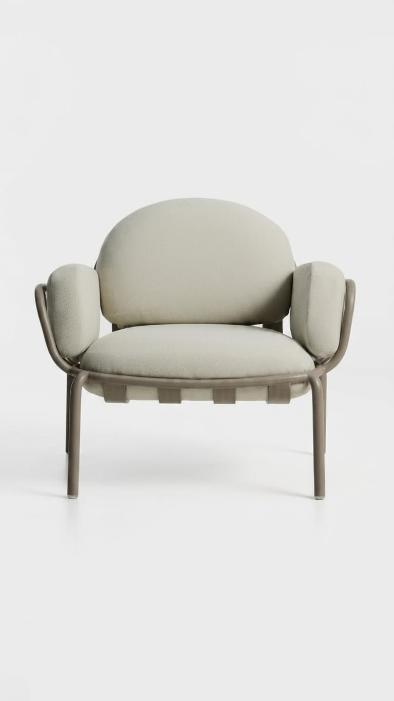 Riverstone Outdoor Lounge Chair